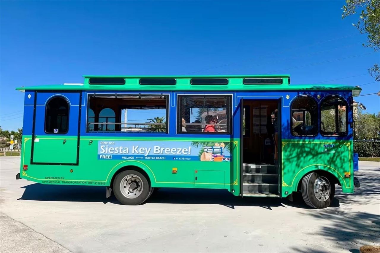 345 Avenida Leona, Sarasota, FL 34242 Photo