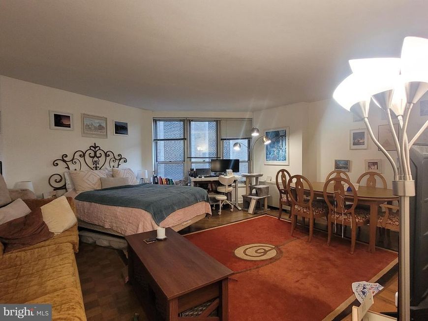 224 30 W Rittenhouse Square, Unit 1003, Philadelphia, PA 19103 Main Photo