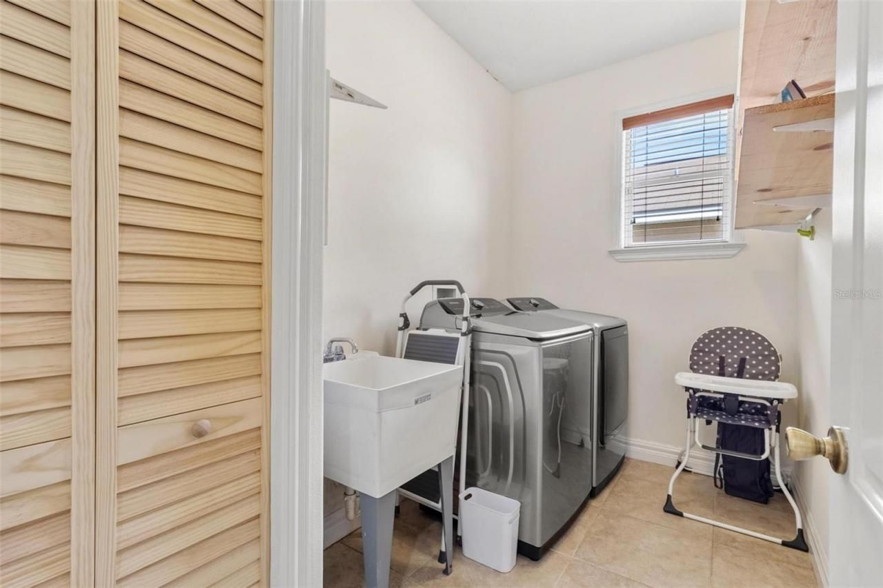 11302 Southwind Lake Drive, Gibsonton, FL 33534 Photo