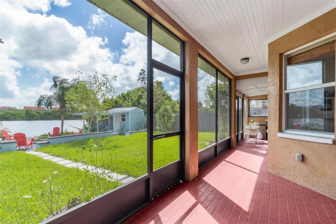 11302 Southwind Lake Drive, Gibsonton, FL 33534 Photo