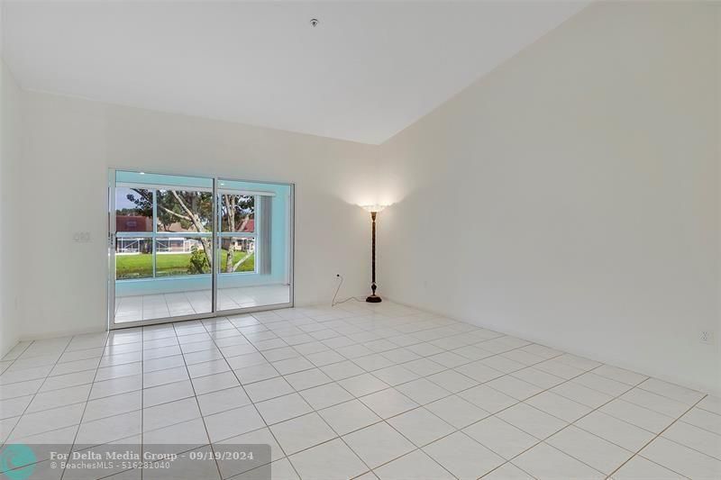 5876 Regal Glen Drive, Unit 201, Boynton Beach, FL 33437 Photo