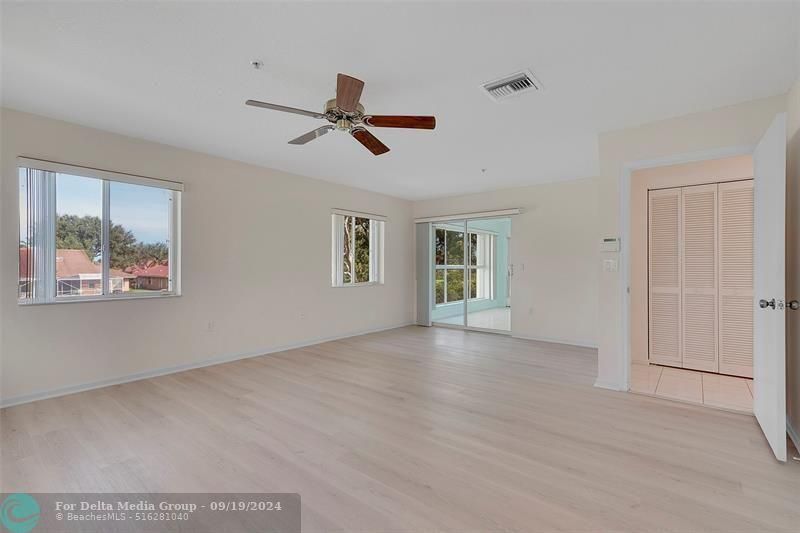 5876 Regal Glen Drive, Unit 201, Boynton Beach, FL 33437 Photo