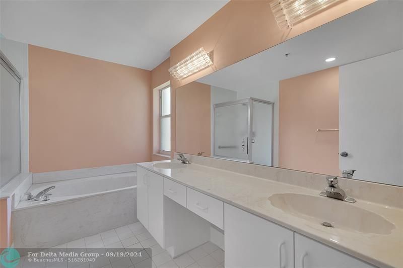 5876 Regal Glen Drive, Unit 201, Boynton Beach, FL 33437 Photo
