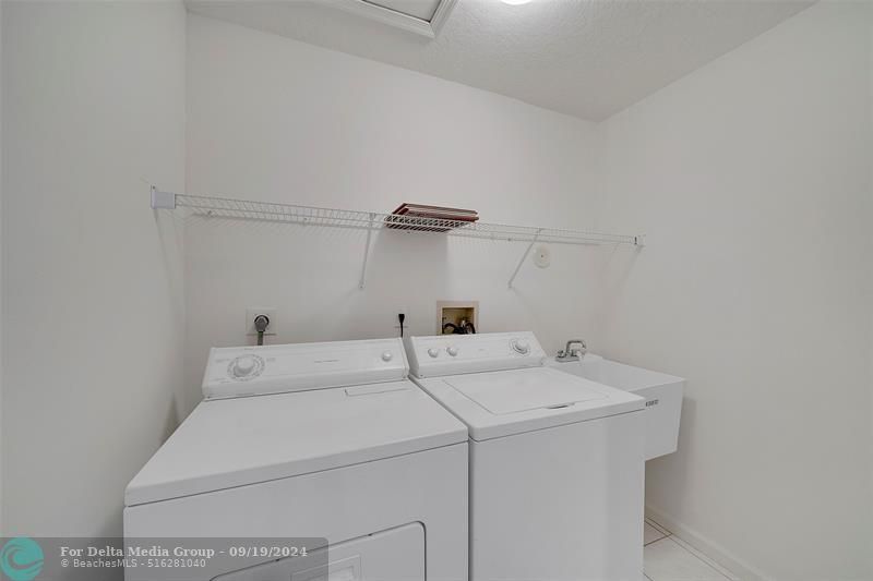 5876 Regal Glen Drive, Unit 201, Boynton Beach, FL 33437 Photo