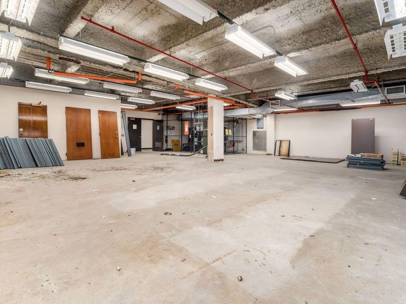 68 W Church Street, Unit Lower Leve, Newark, OH 43055 Photo 3