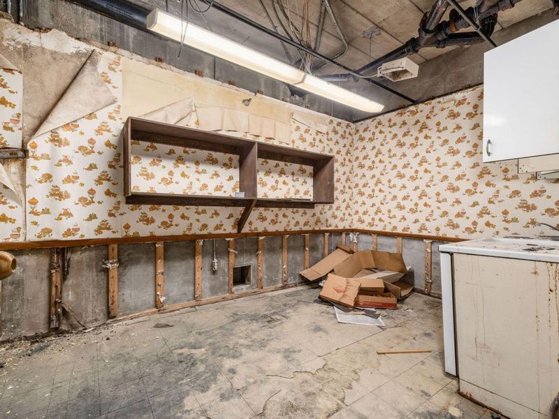 68 W Church Street, Unit Lower Leve, Newark, OH 43055 Photo 6