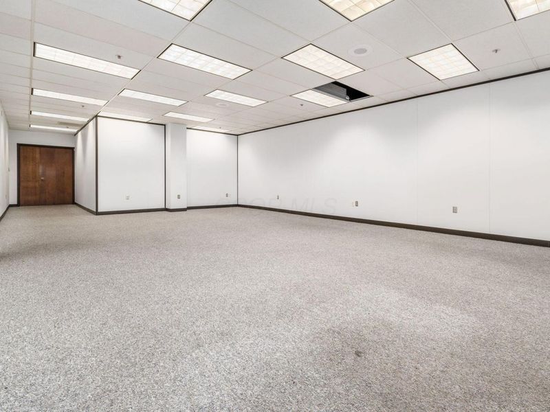 68 W Church Street, Unit 215, Newark, OH 43055 Photo 2