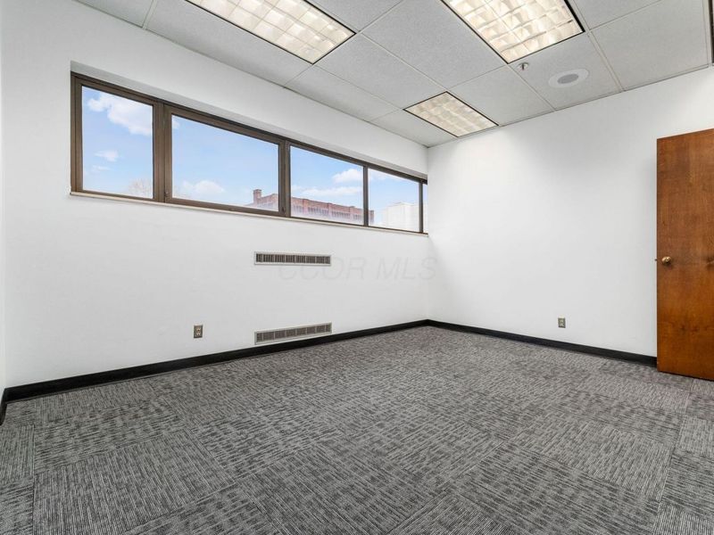 68 W Church Street, Unit 205, Newark, OH 43055 Photo 8