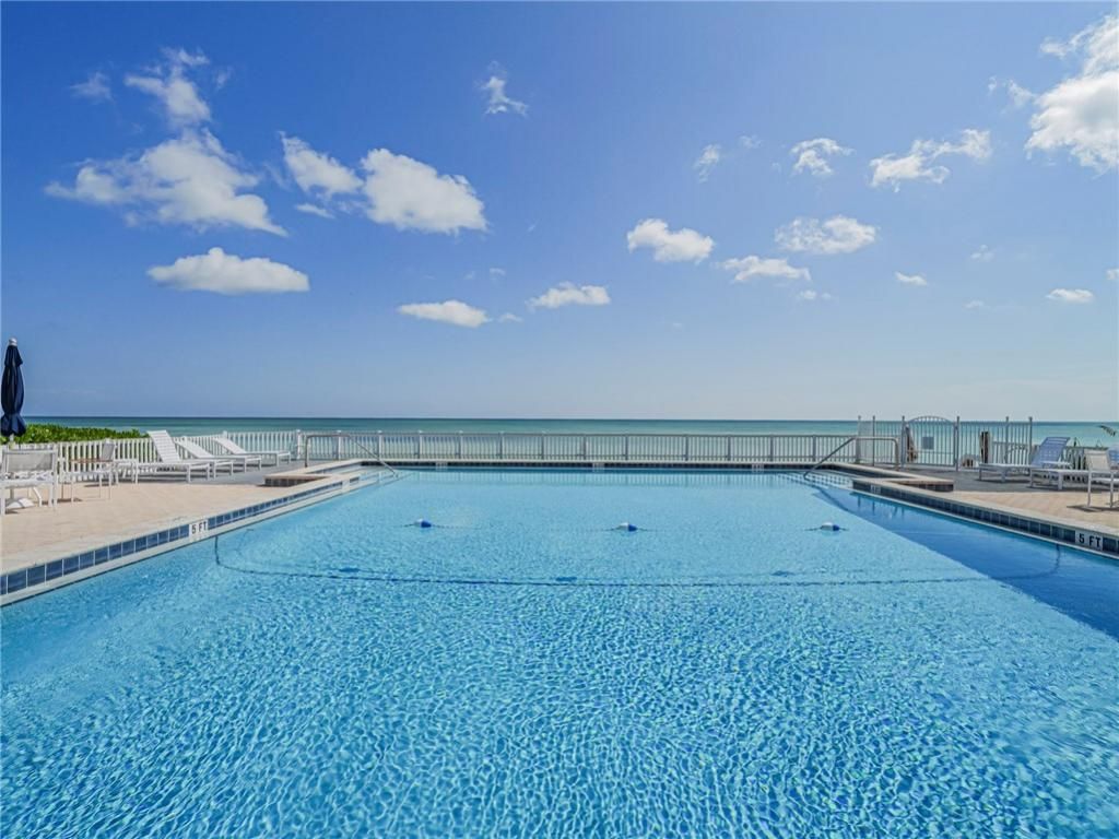 8416 Oceanside Drive, Unit F11, Vero Beach, FL 32963 Photo