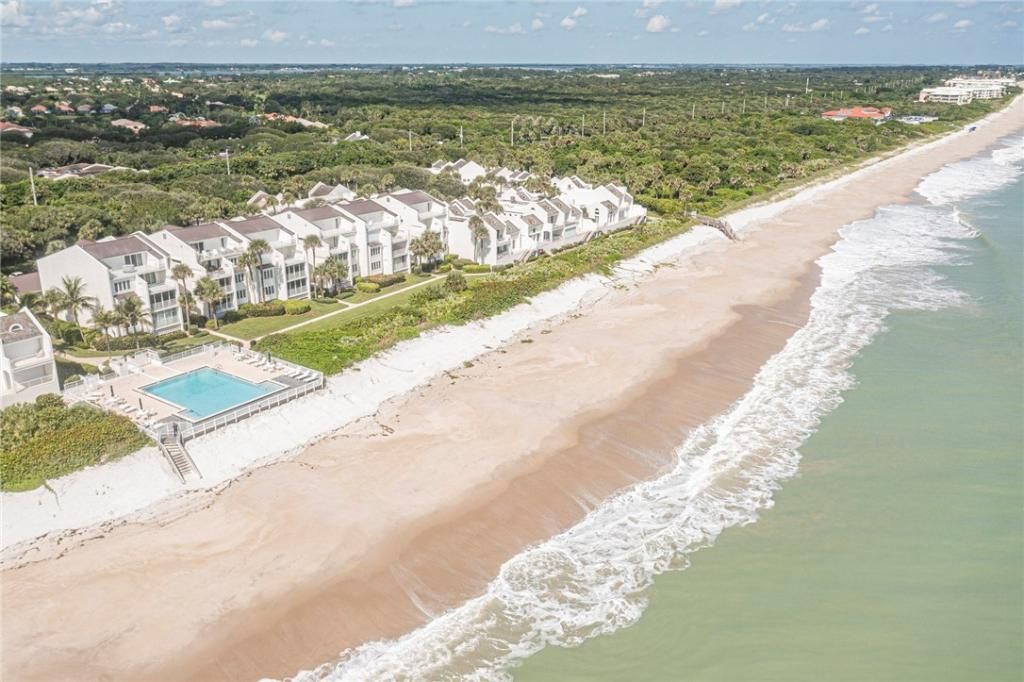 8416 Oceanside Drive, Unit F11, Vero Beach, FL 32963 Photo