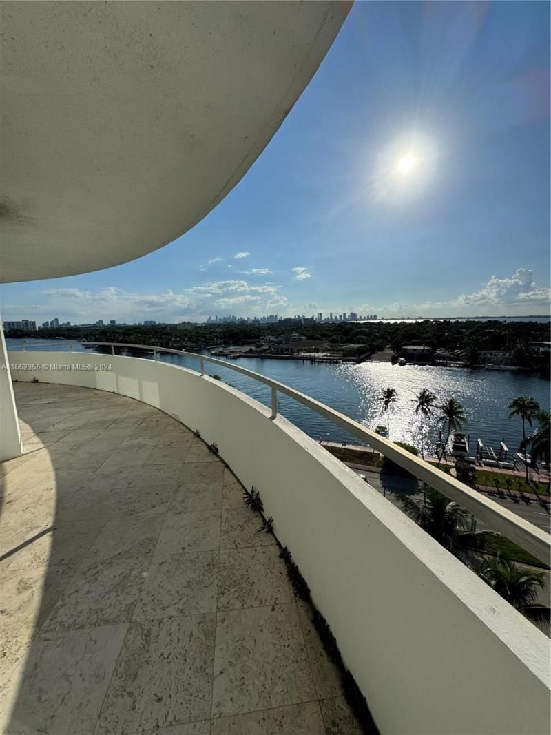 5151 Collins Ave, Unit 1023 & 112, Miami Beach, FL 33140 Photo