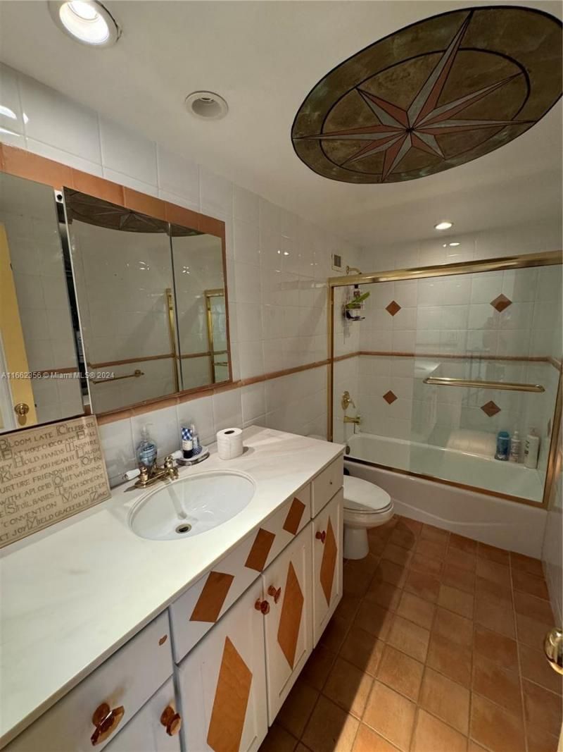 5151 Collins Ave, Unit 1023 & 112, Miami Beach, FL 33140 Photo