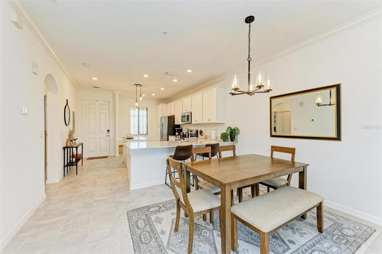 18114 Gawthrop Drive, Unit 403, Bradenton, FL 34211 Photo