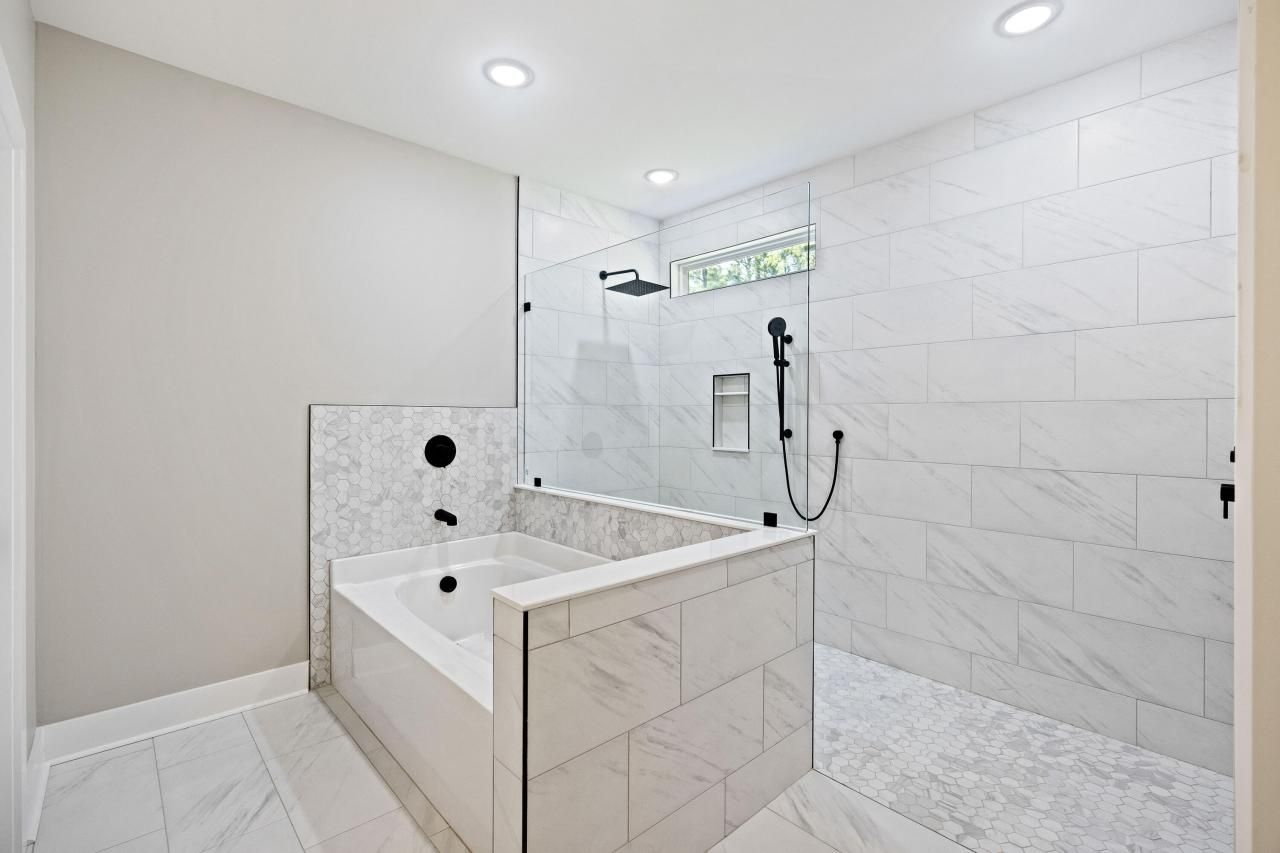 621 Plantation Drive Photo 8