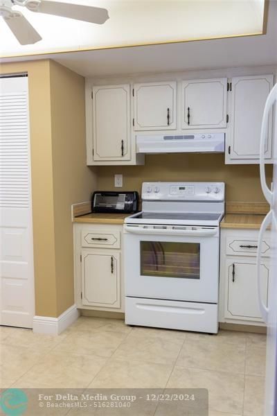 7680 NW 18th Street, Unit 406, Margate, FL 33063 Photo