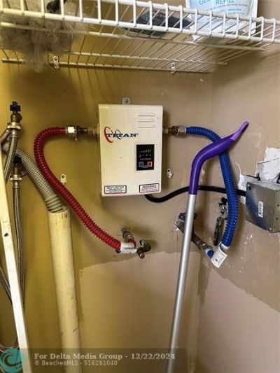 7680 NW 18th Street, Unit 406, Margate, FL 33063 Photo