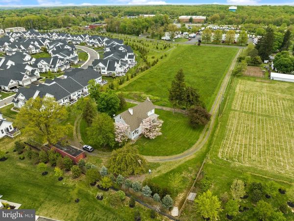 136 OLD OXFORD VALLEY ROAD, LANGHORNE, PA 19047