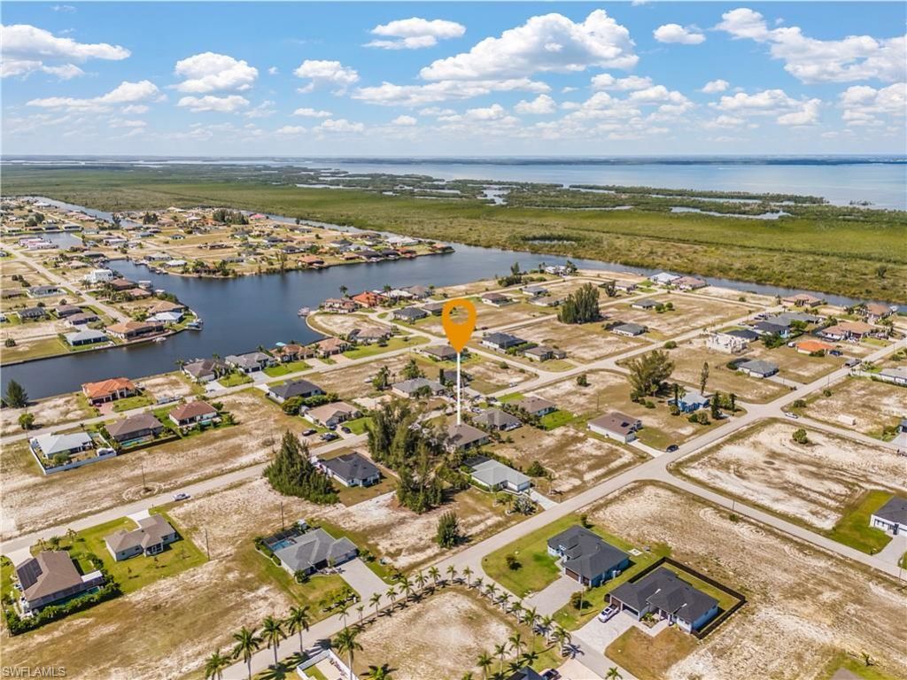 4513 NW 34th St, Cape Coral, FL 33993 Photo