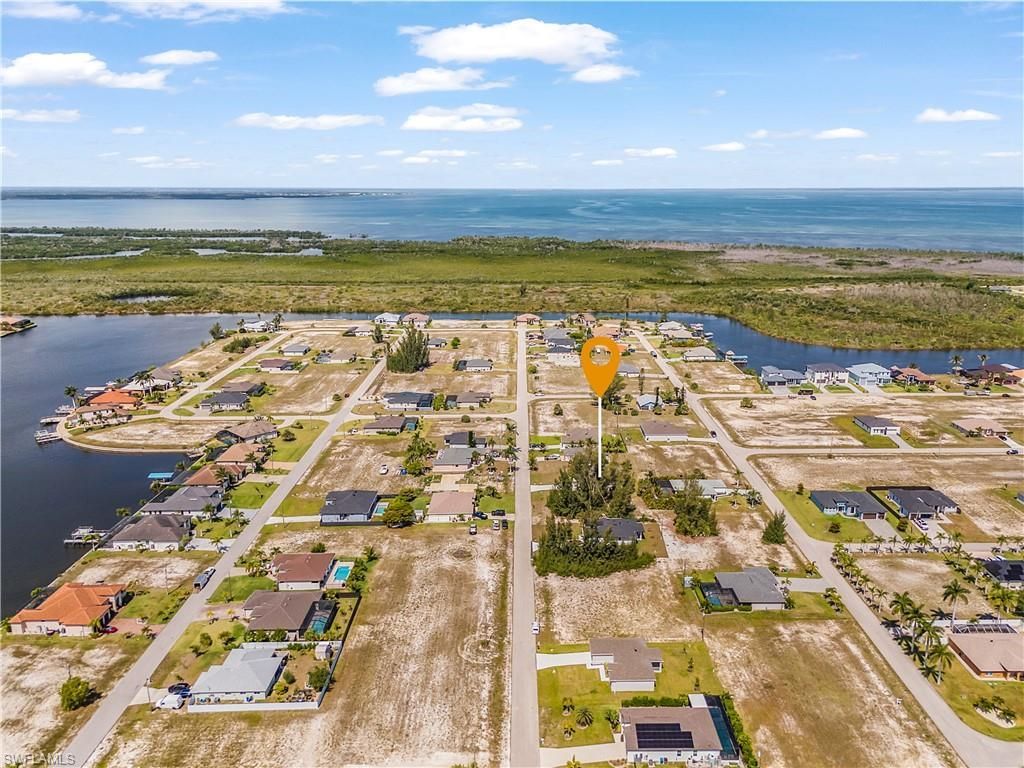 4513 NW 34th St, Cape Coral, FL 33993 Photo