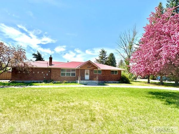 4316 E 107 N, UCON, ID 83401