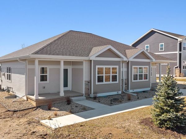 2882 Wild Goose Way, Stoughton, WI 53589