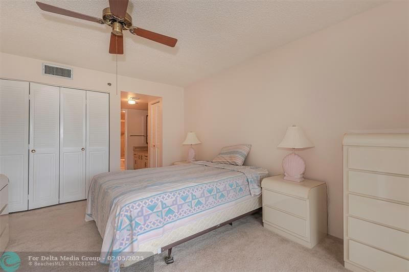 1000 Saint Charles Place, Unit 220, Pembroke Pines, FL 33026 Photo