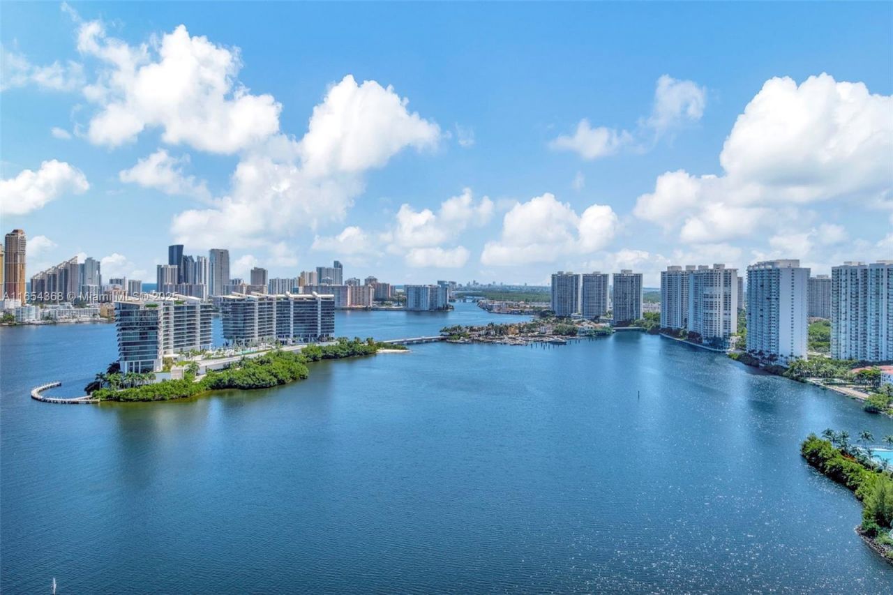 3370 Hidden Bay Dr, Unit 2708, Aventura, FL 33180 Photo