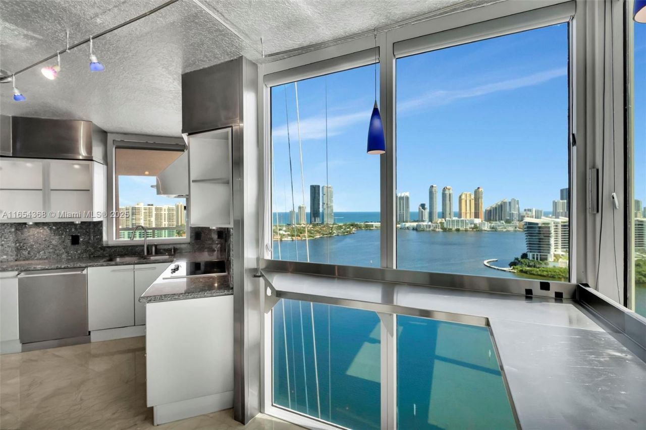 3370 Hidden Bay Dr, Unit 2708, Aventura, FL 33180 Photo