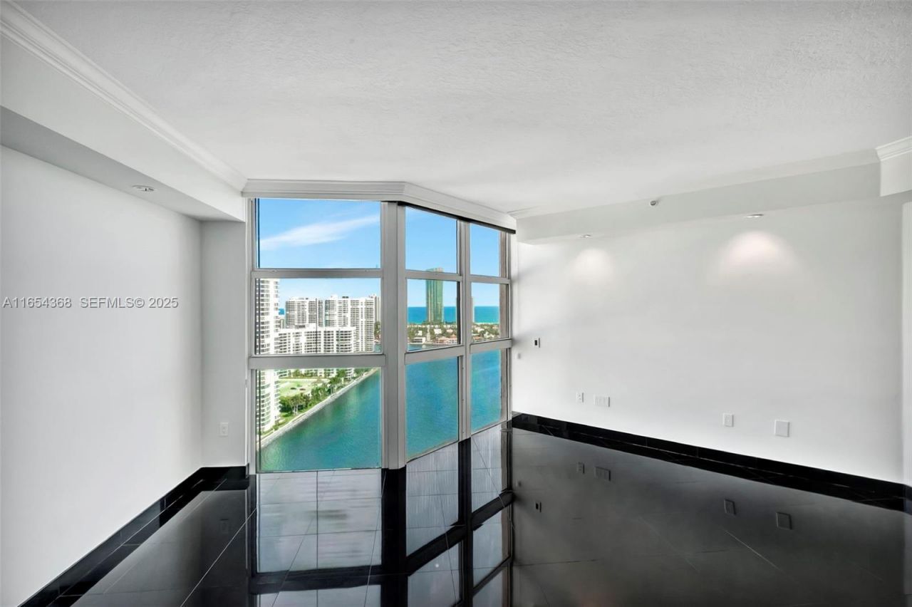 3370 Hidden Bay Dr, Unit 2708, Aventura, FL 33180 Photo