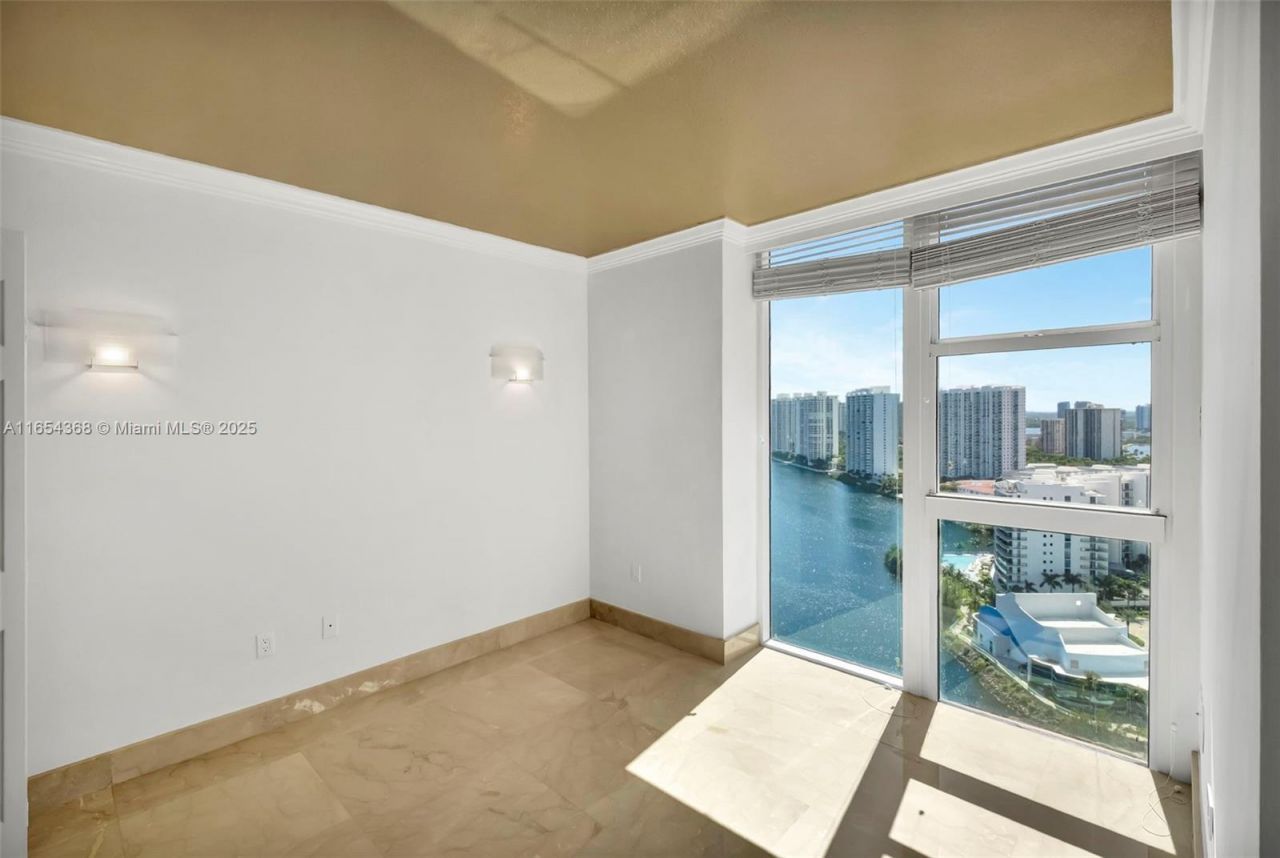 3370 Hidden Bay Dr, Unit 2708, Aventura, FL 33180 Photo