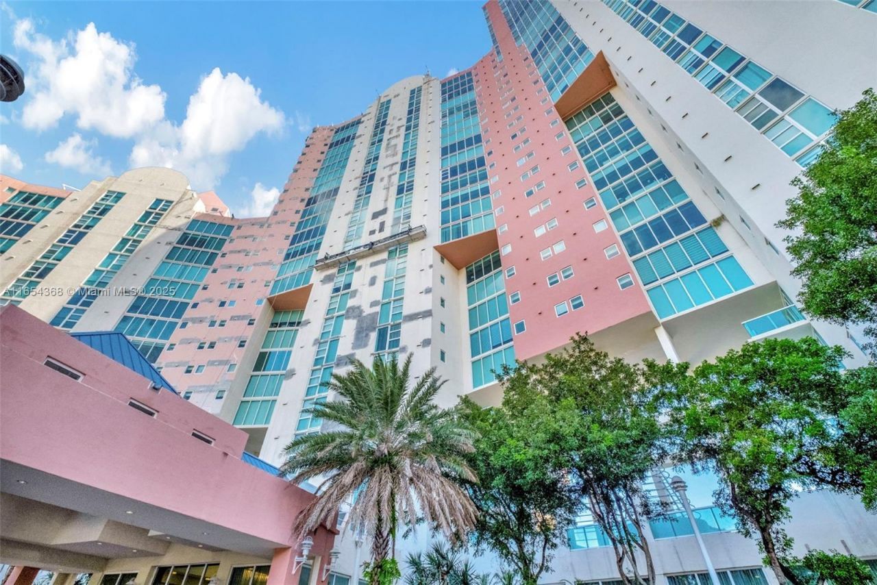 3370 Hidden Bay Dr, Unit 2708, Aventura, FL 33180 Photo