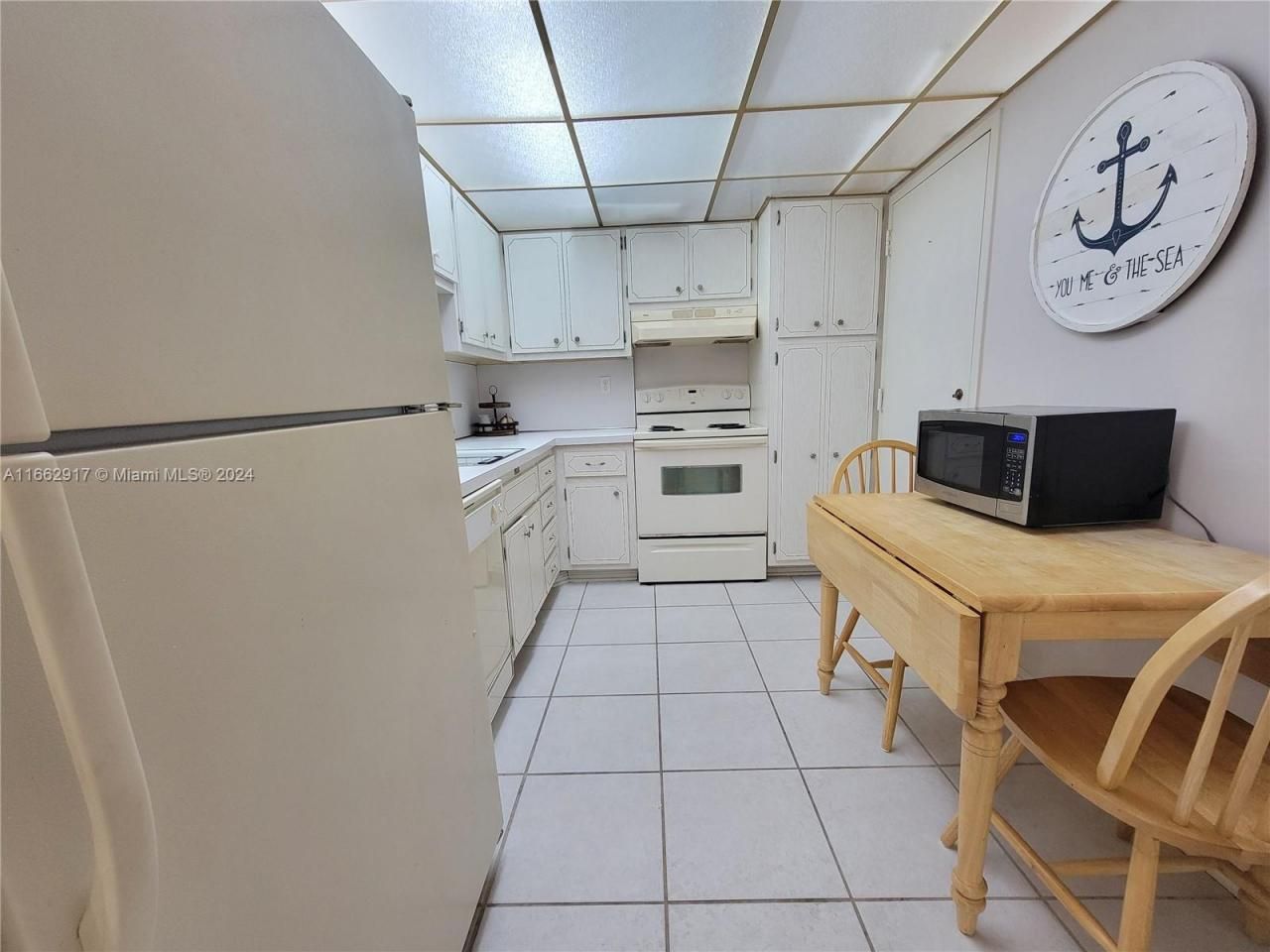 1980 S Ocean Dr, Unit 2C, Hallandale Beach, FL 33009 Photo