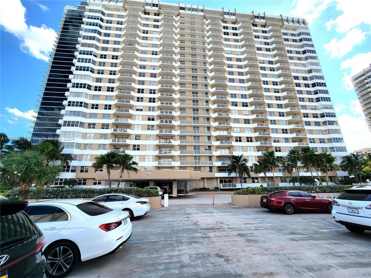 1980 S Ocean Dr, Unit 2C, Hallandale Beach, FL 33009 Photo
