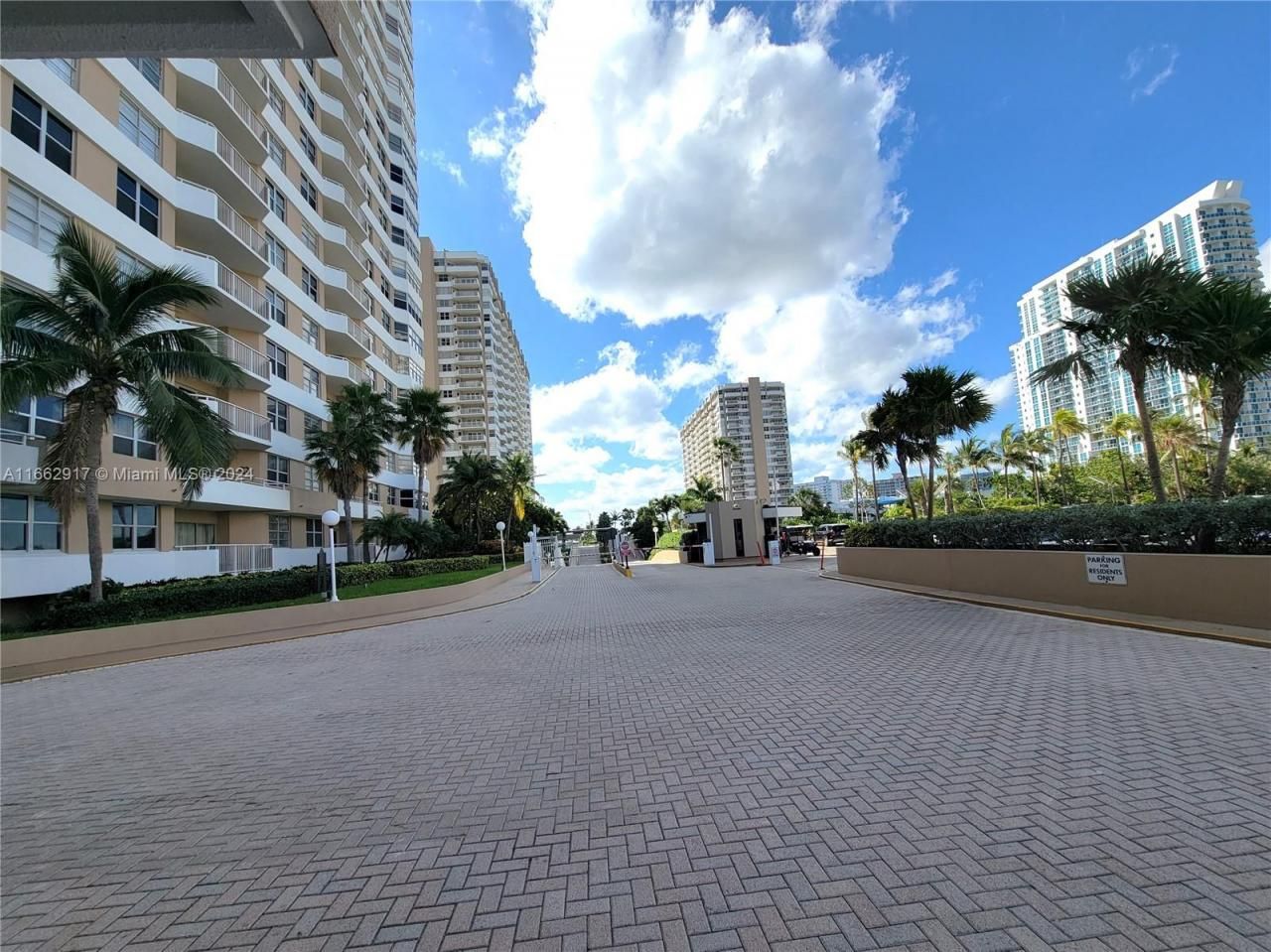 1980 S Ocean Dr, Unit 2C, Hallandale Beach, FL 33009 Photo