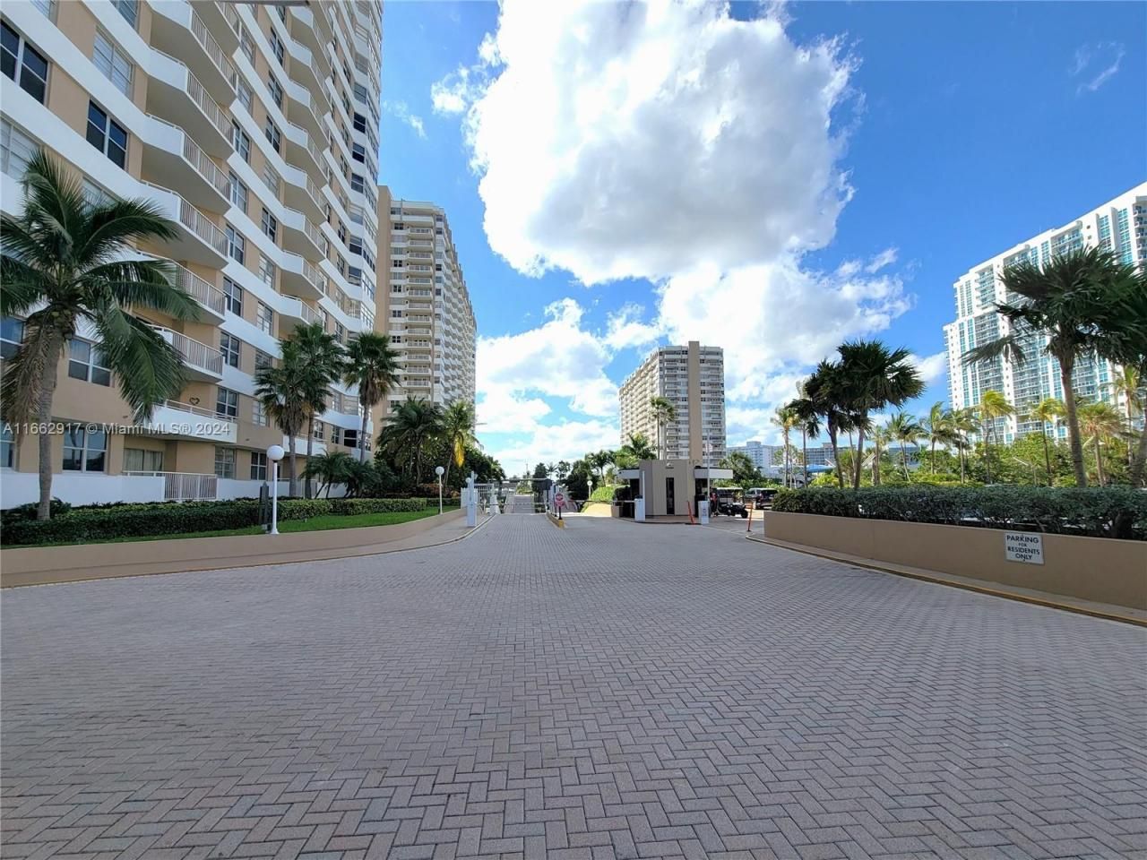 1980 S Ocean Dr, Unit 2C, Hallandale Beach, FL 33009 Photo