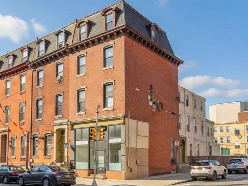 1542 N 15th Street, Philadelphia, PA 19121 Main Photo