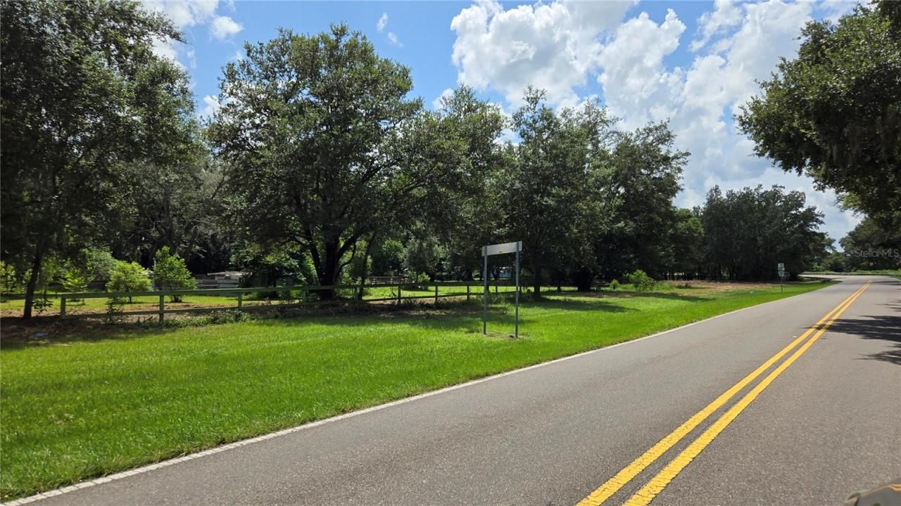 32551 Leonard Road, San Antonio, FL 33576 Photo