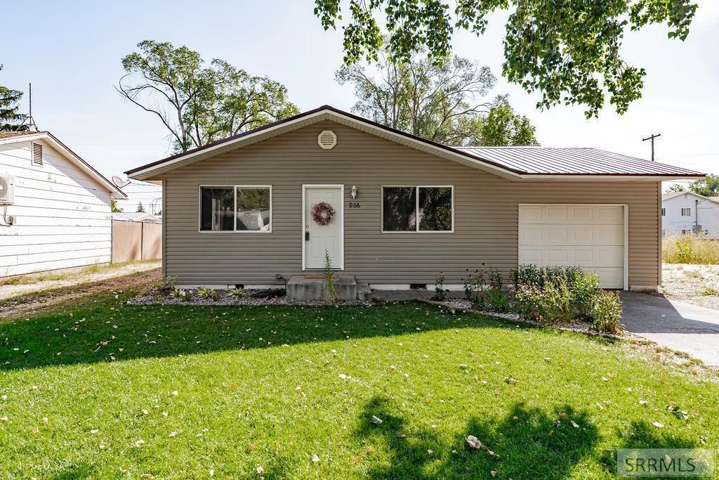 286 Rice Street, Blackfoot, ID 83221 Main Photo