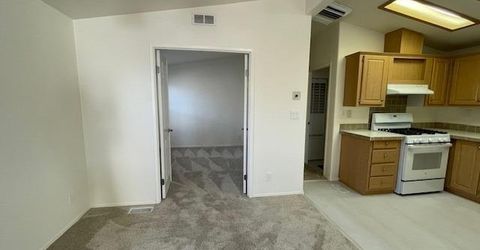 8156 D St, Windsor, CA 95492 Photo