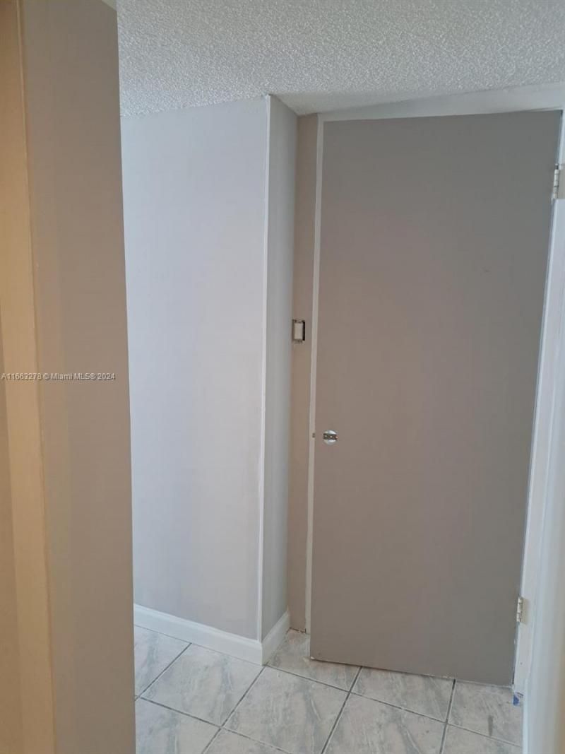 18061 Biscayne Blvd, Unit 702, Aventura, FL 33160 Photo