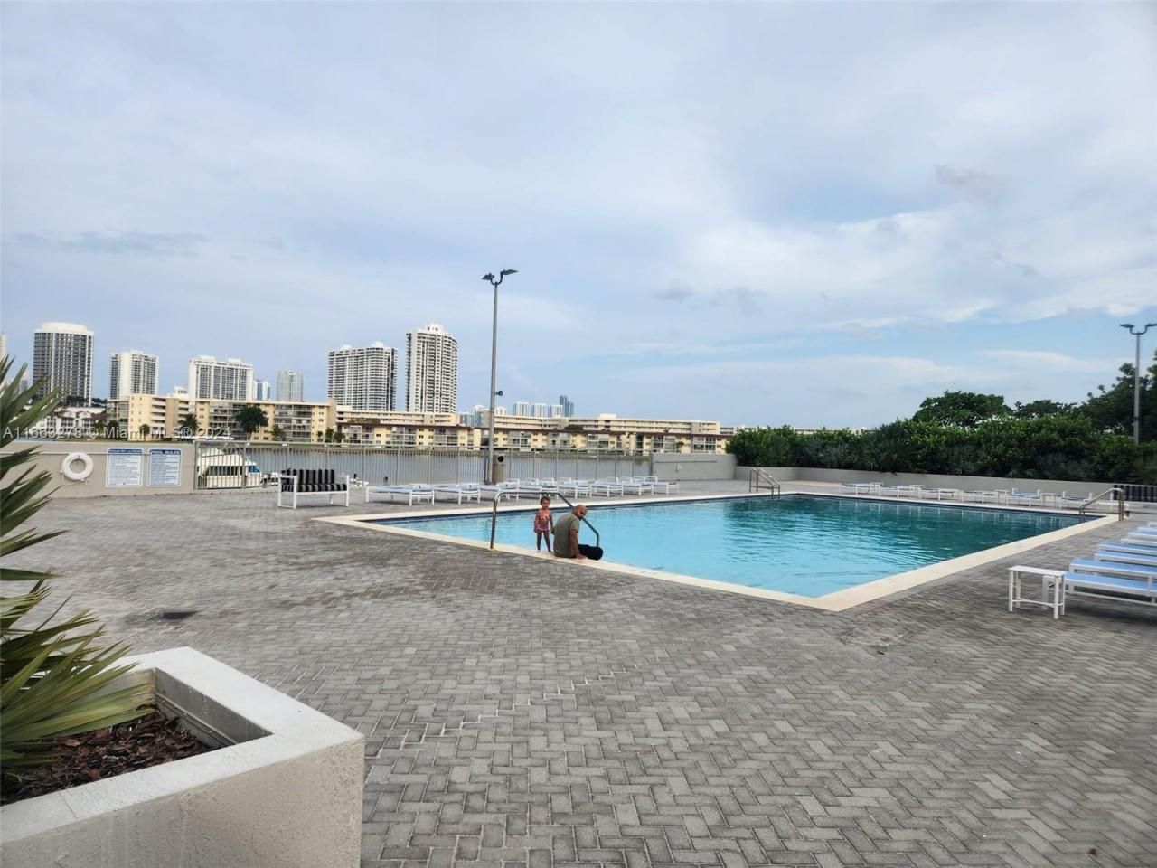 18061 Biscayne Blvd, Unit 702, Aventura, FL 33160 Photo