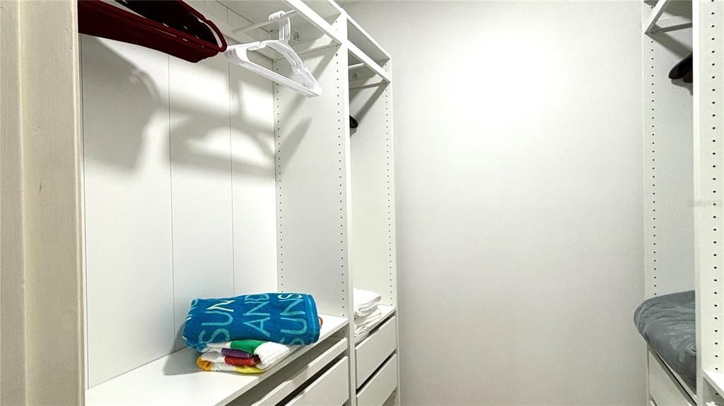 2431 Loma Linda Street, Sarasota, FL 34239 Photo