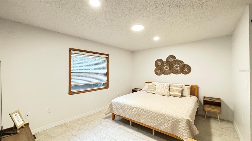 2431 Loma Linda Street, Sarasota, FL 34239 Photo