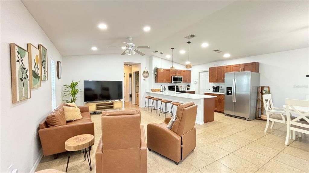 2431 Loma Linda Street, Sarasota, FL 34239 Photo