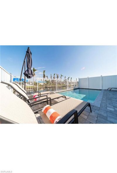 317-319 SW 47th Ter, Cape Coral, FL 33914 Photo