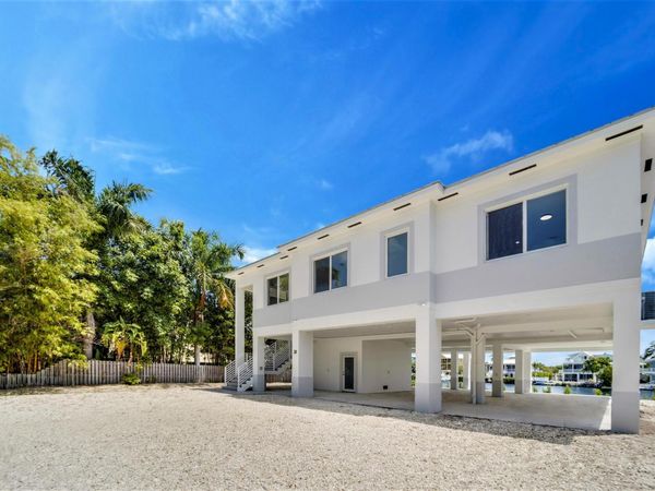 38 N Bounty Lane, KEY LARGO, FL 33037