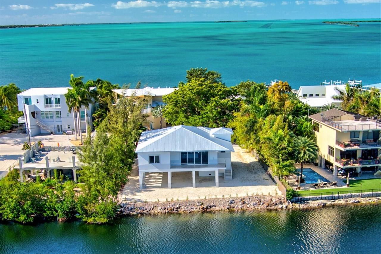 38 N Bounty Lane, Key Largo, FL 33037 Photo