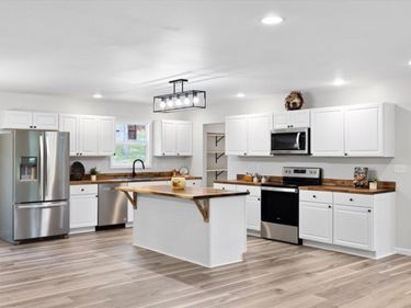 72 DOGWOOD DR, MOUNT JACKSON, VA 22842