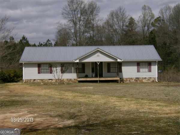 3590 Grady Smith Road, Loganville, GA 30052