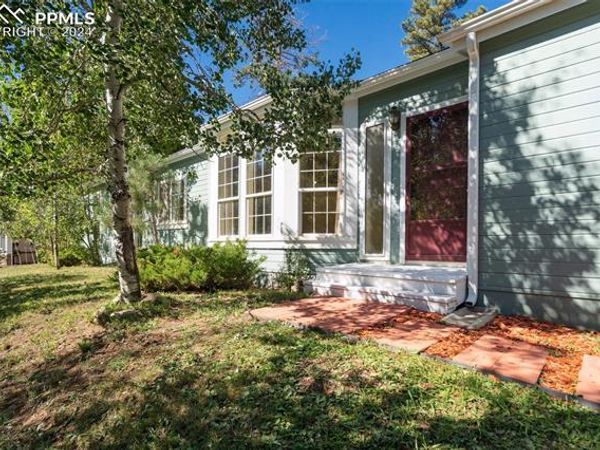 370 Virginia Avenue, Palmer Lake, CO 80133